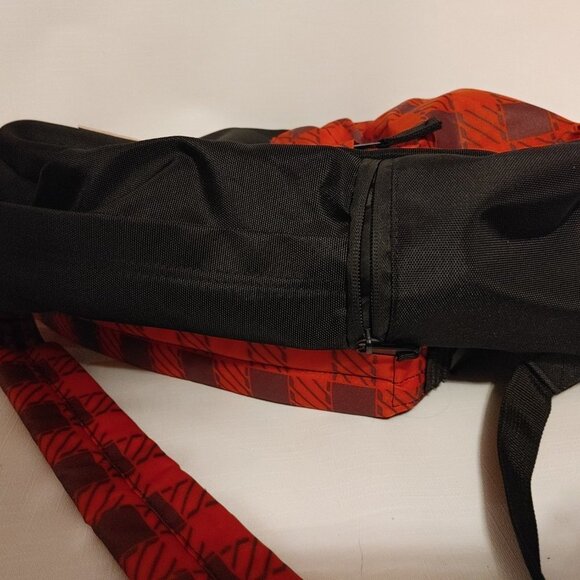 RARE Tim Hortons Backpack BNWT Origaudio Oaklander Pack - Picture 4 of 9